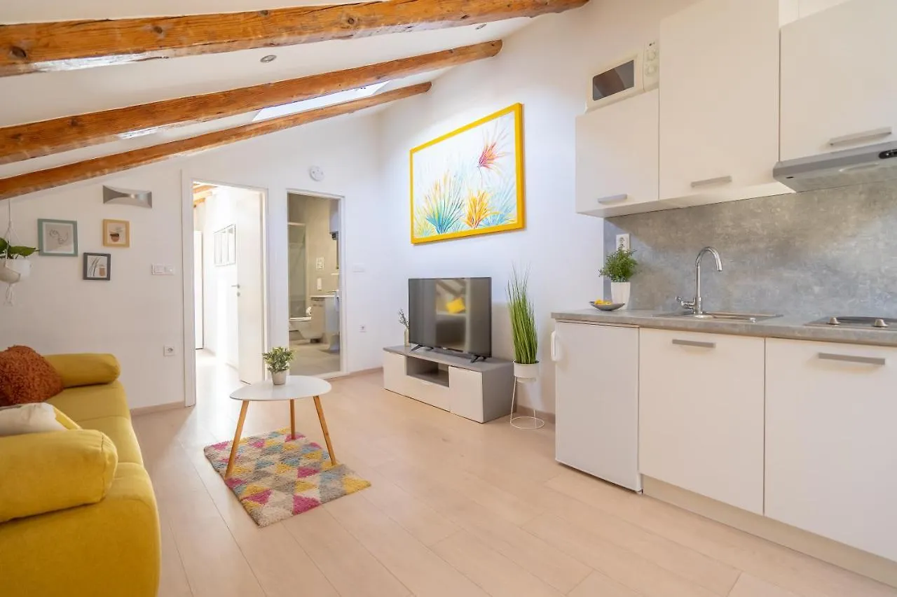 Fran Center Apartments Pula
