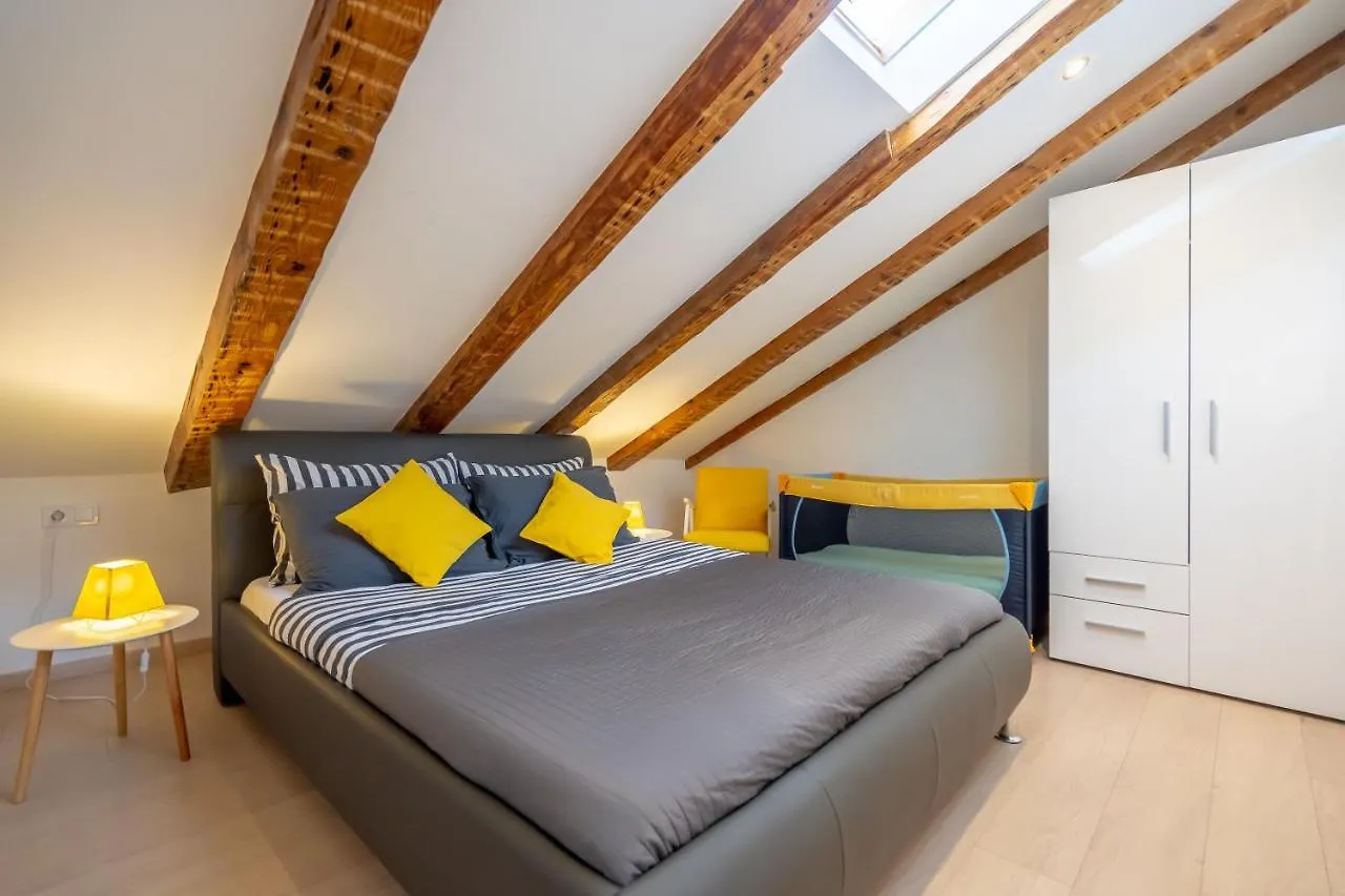 Fran Center Apartments Pula